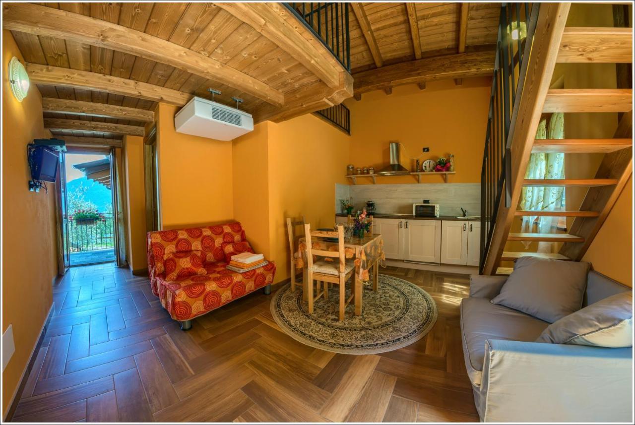Apartamento Fantastica Casa Poppo Bellano Exterior foto