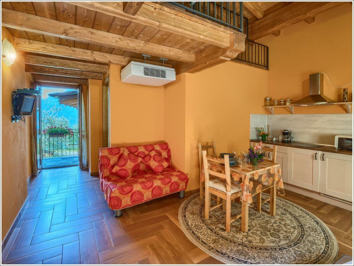 Apartamento Fantastica Casa Poppo Bellano Exterior foto